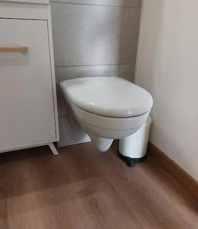 Jardin Et Parking Pérouges Apartamento