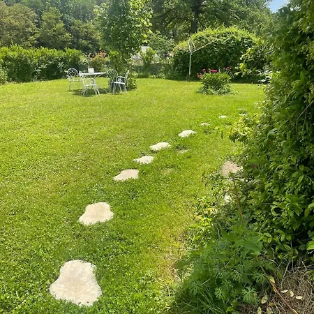 Apartamento Jardin Et Parking Pérouges *